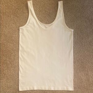 Ellen Tracy White Sleeveless Tank Top